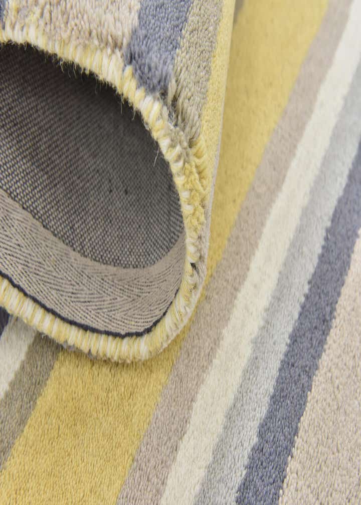 2' 9 x 4' 10 Luna Wool Rug