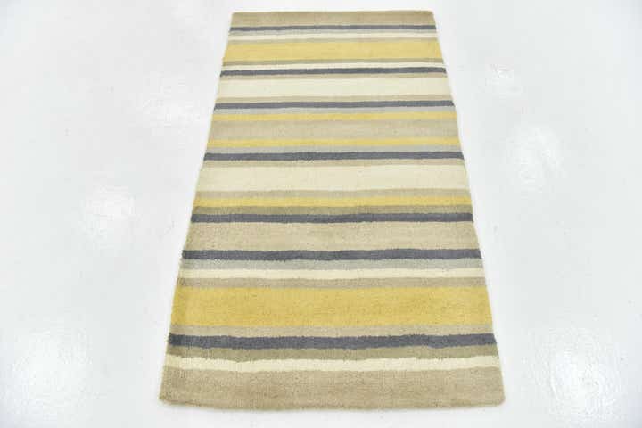 2' 8 x 4' 10 Luna Wool Rug