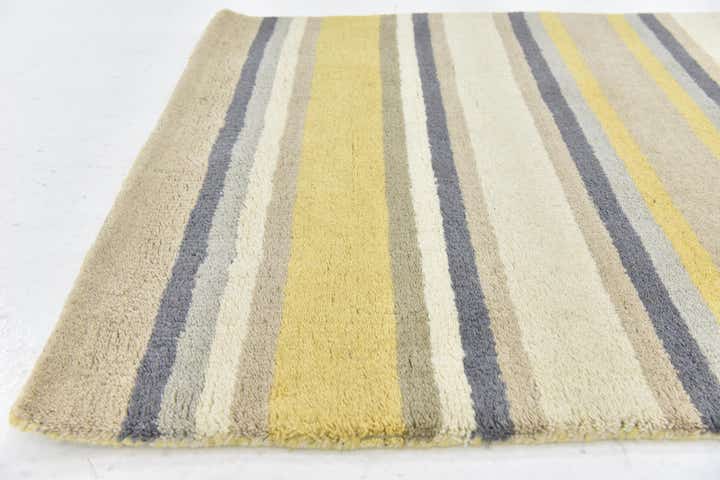 2' 8 x 4' 10 Luna Wool Rug