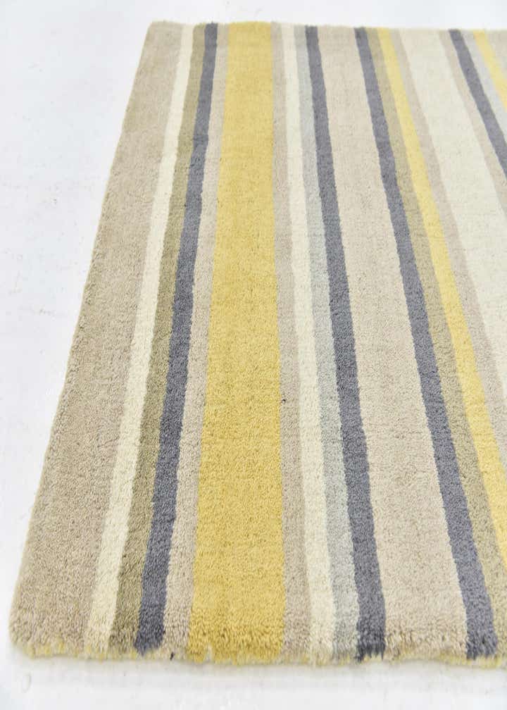 2' 8 x 4' 10 Luna Wool Rug