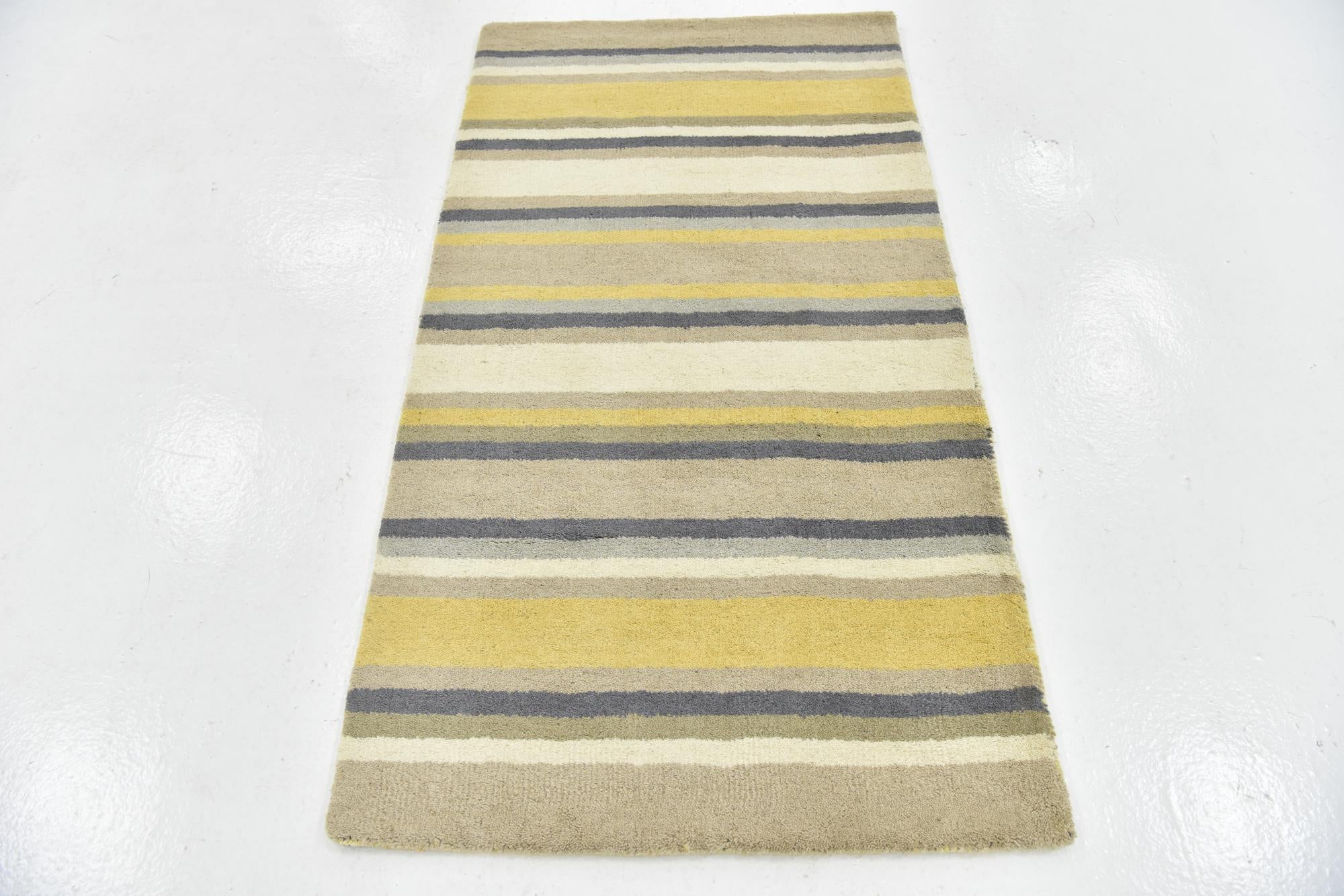 2' 8 x 5' Luna Wool Rug
