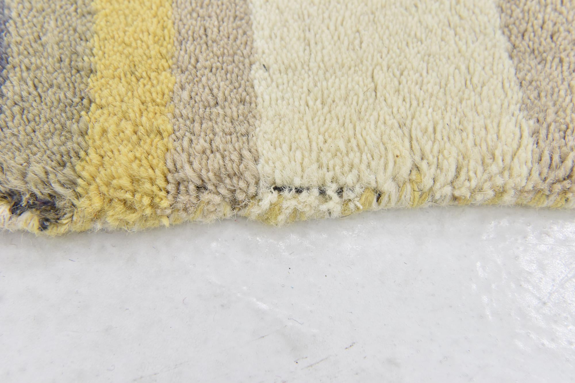 2' 8 x 5' Luna Wool Rug