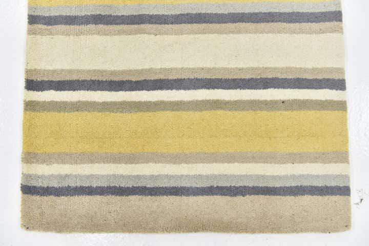2' 8 x 4' 10 Luna Wool Rug