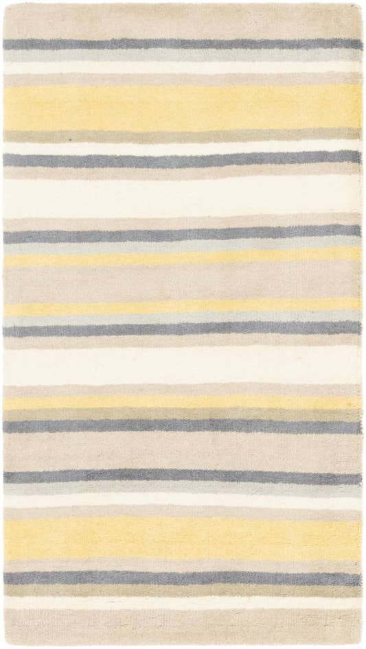 Detail image of 2' 8 x 4' 10 Luna Wool Rug