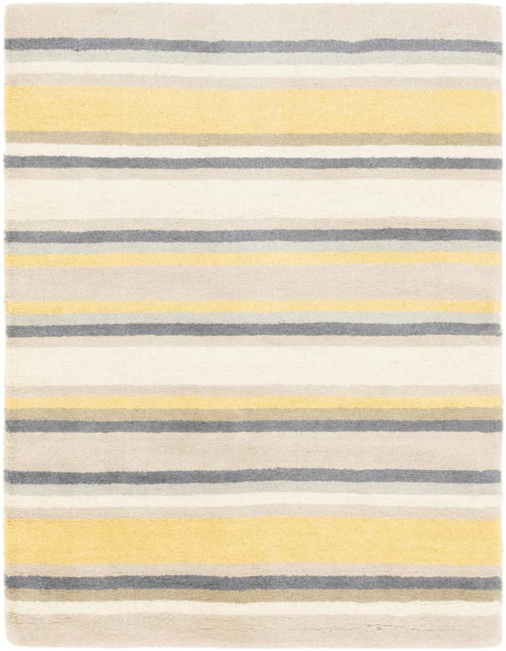 Detail image of 2' 8 x 4' 10 Luna Wool Rug