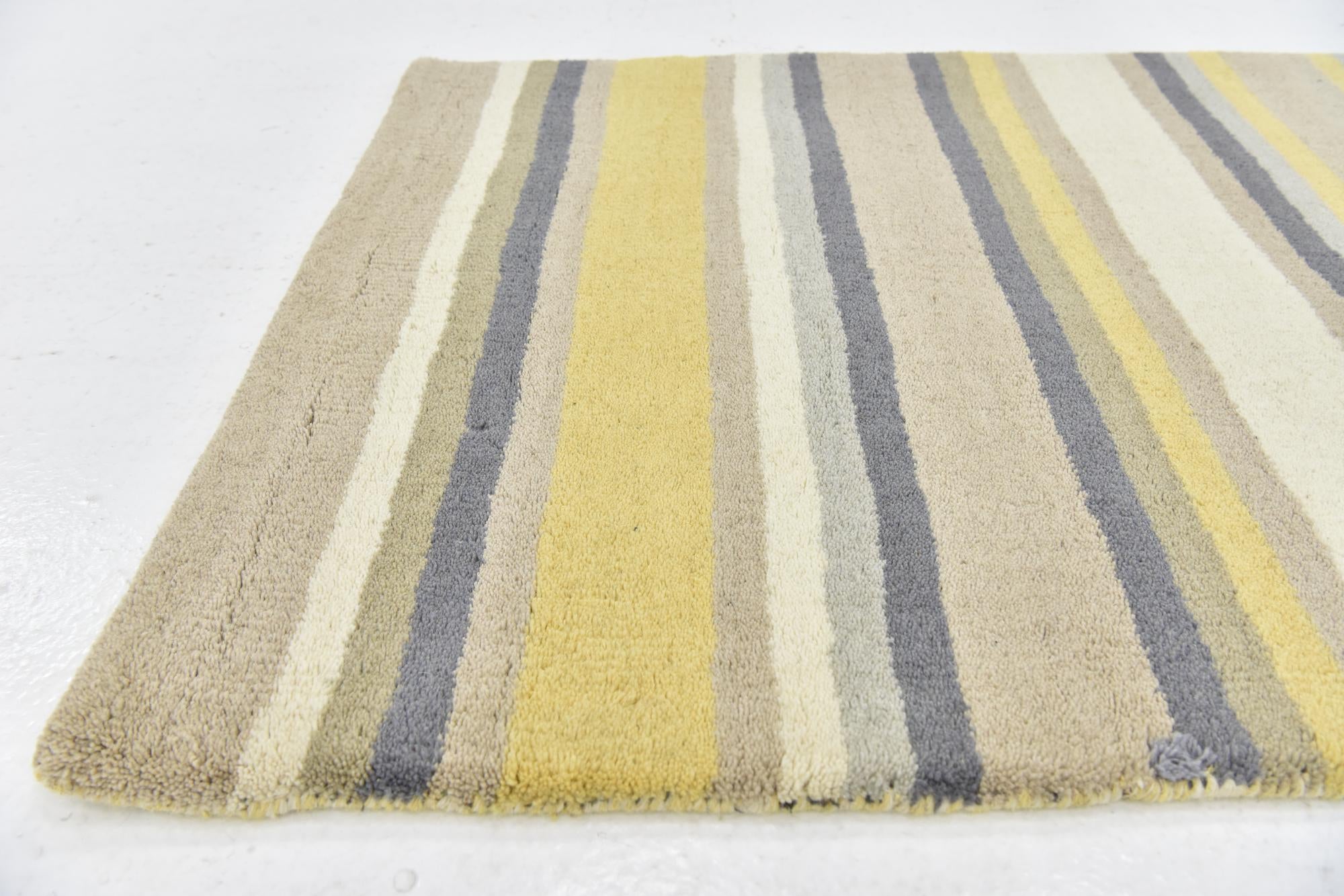 2' 8 x 5' Luna Wool Rug