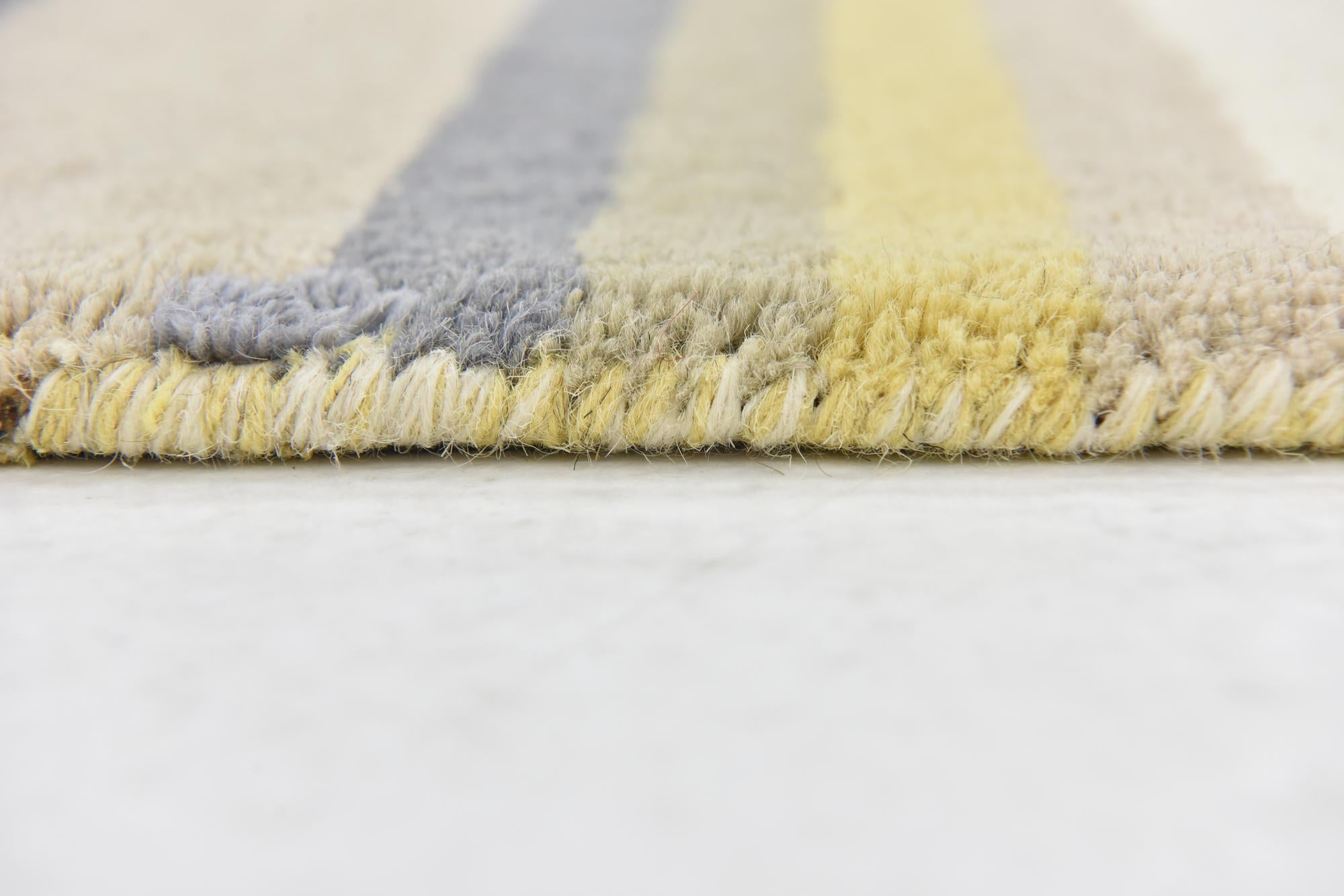 2' 8 x 5' Luna Wool Rug