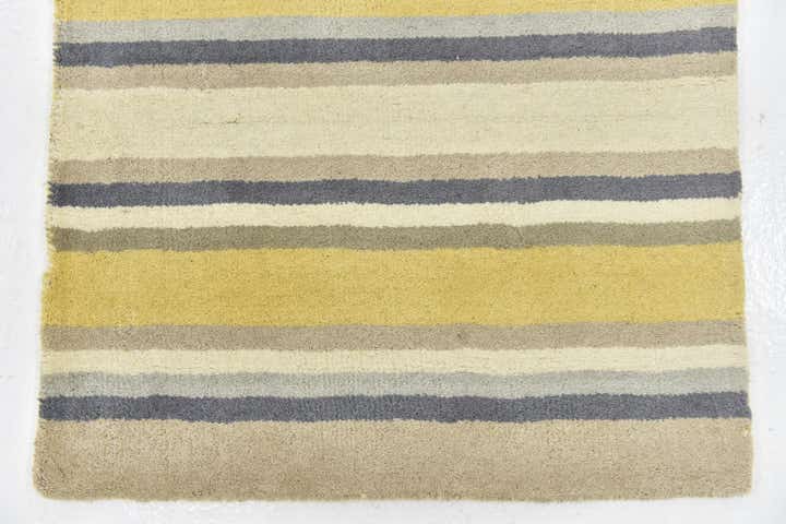 2' 8 x 4' 10 Luna Wool Rug