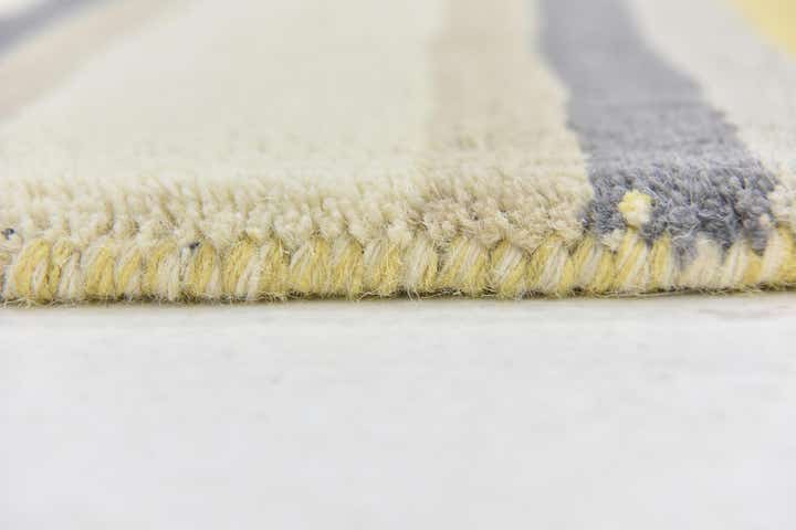 2' 8 x 4' 10 Luna Wool Rug