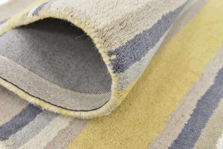 2' 8 x 4' 10 Luna Wool Rug