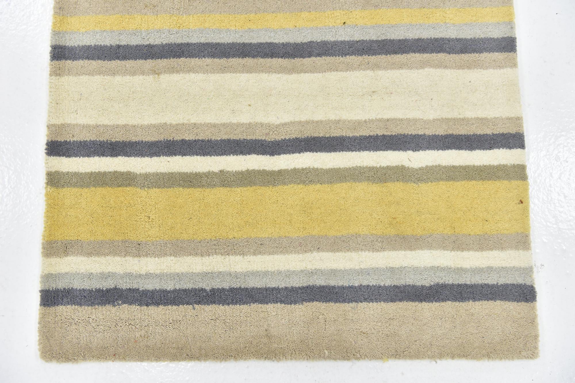 2' 8 x 4' 10 Luna Wool Rug