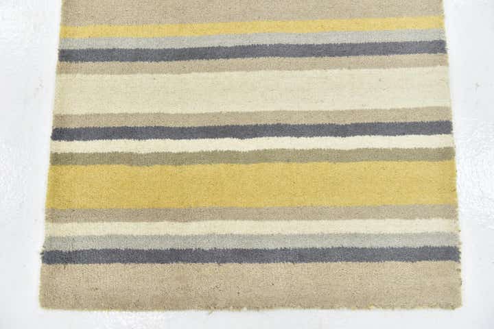2' 9 x 4' 10 Luna Wool Rug