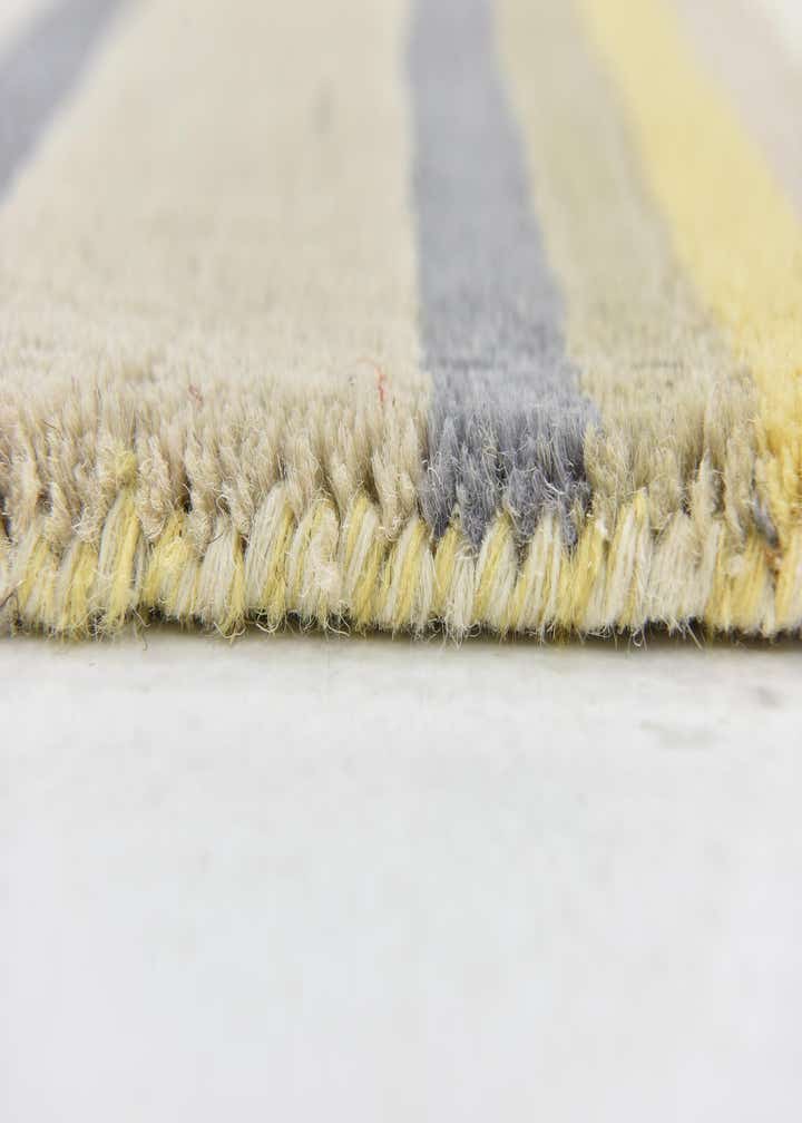 2' 9 x 4' 10 Luna Wool Rug