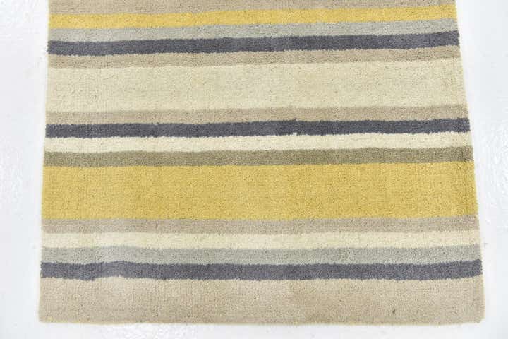 2' 8 x 4' 10 Luna Wool Rug
