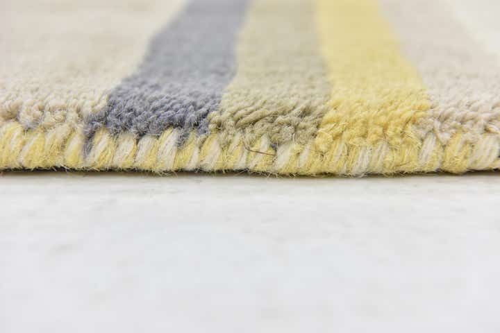 2' 8 x 4' 10 Luna Wool Rug