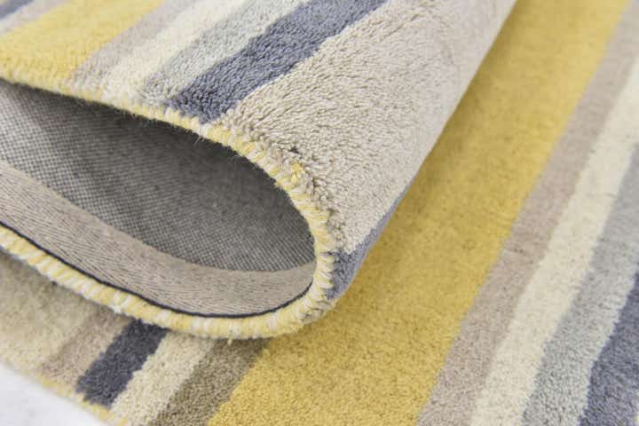 2' 8 x 4' 10 Luna Wool Rug