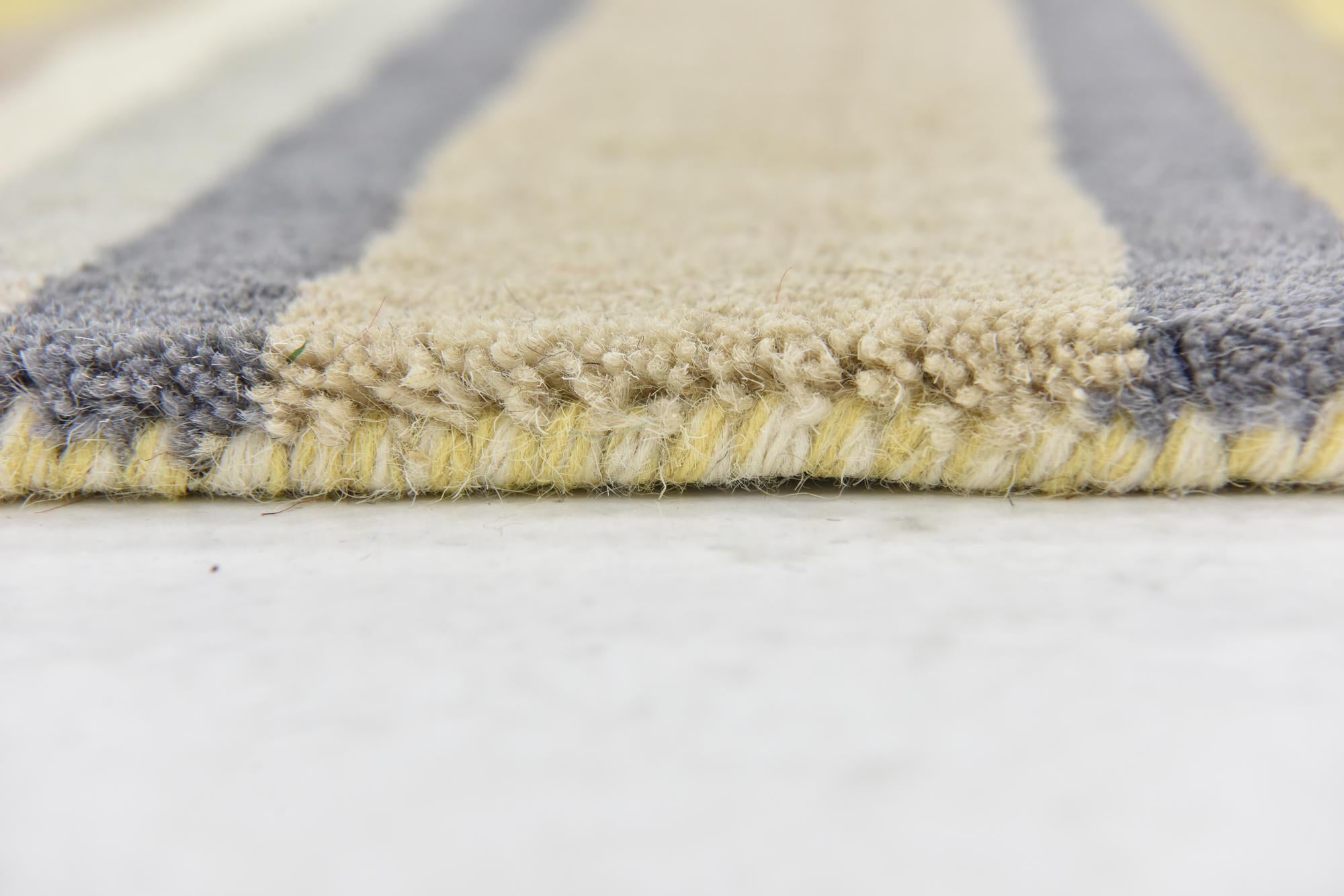2' 8 x 5' Luna Wool Rug