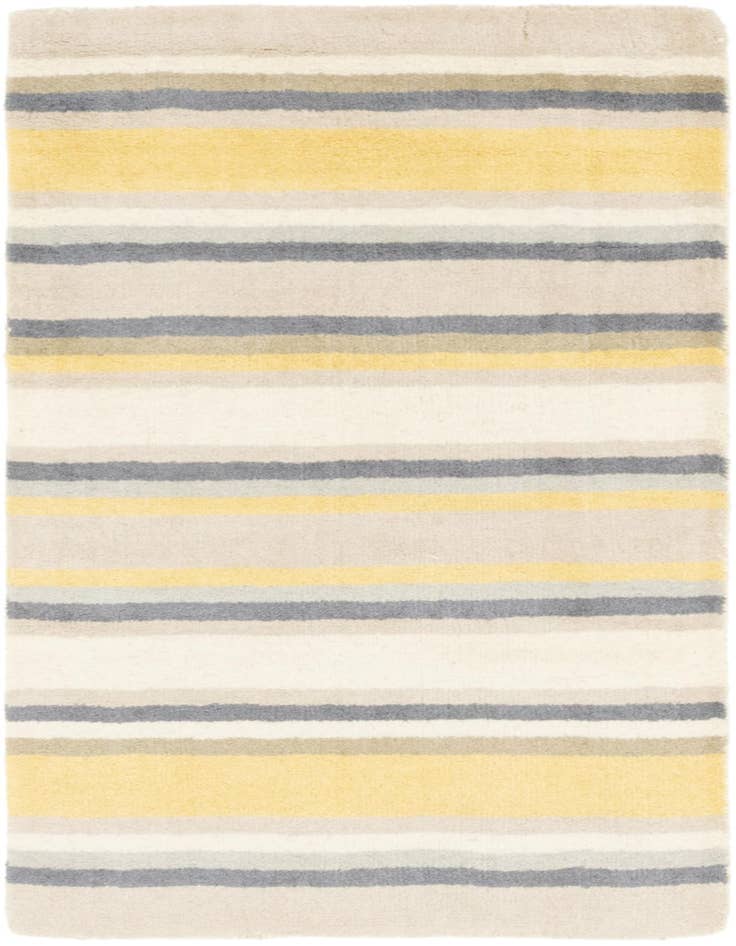 Detail image of 2' 8 x 5' Luna Wool Rug