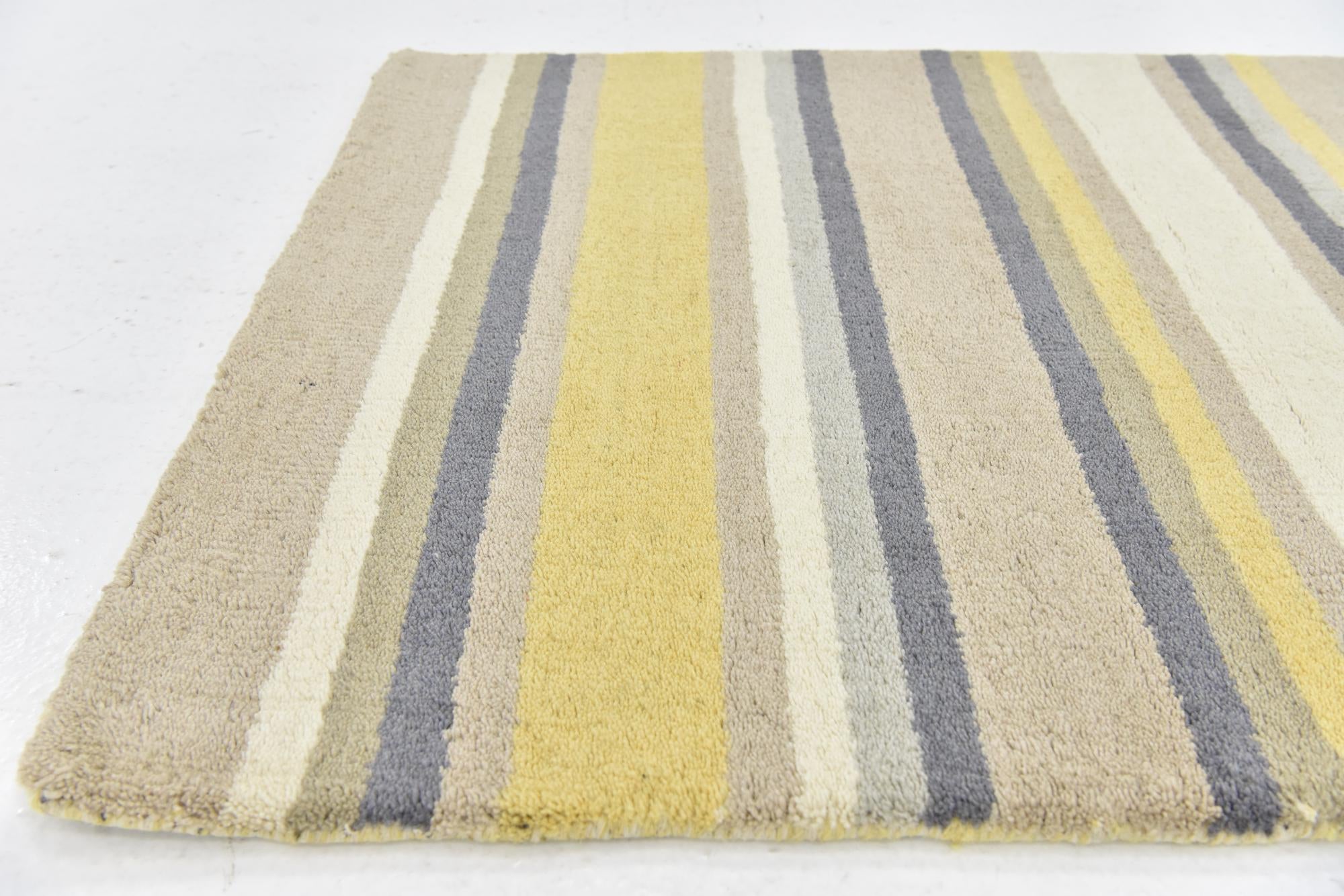 2' 8 x 5' Luna Wool Rug