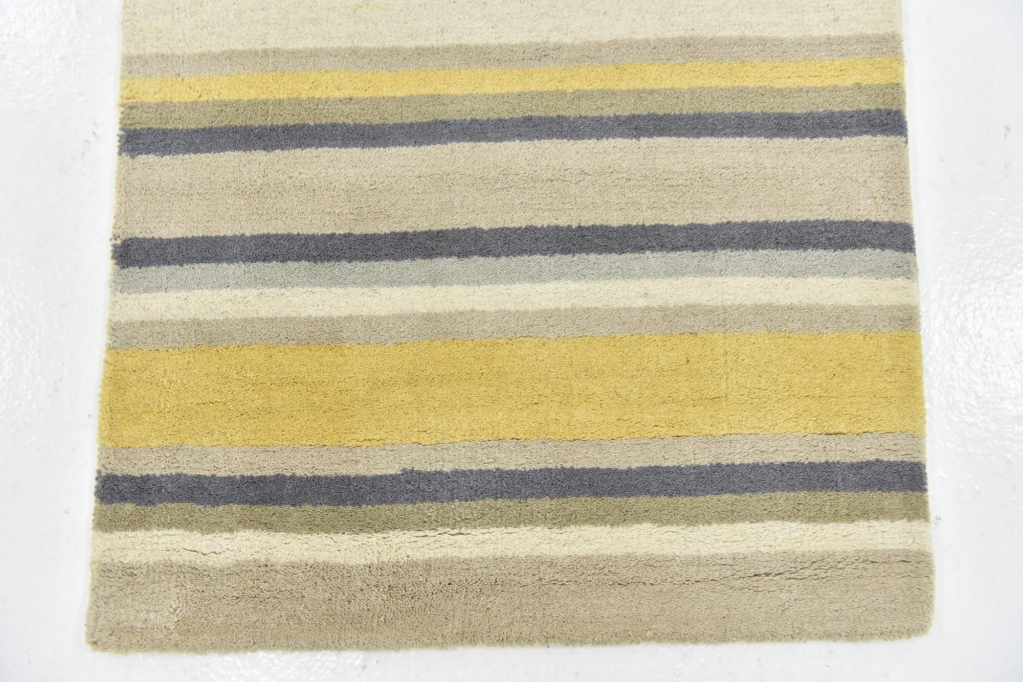 2' 8 x 4' 10 Luna Wool Rug