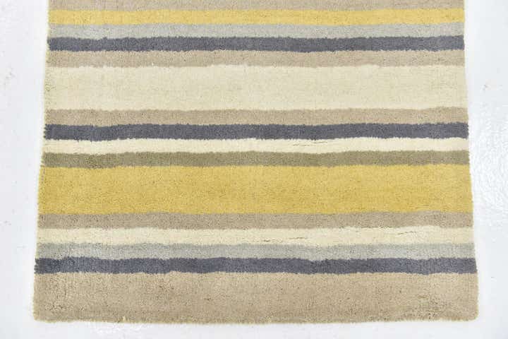 2' 8 x 4' 10 Luna Wool Rug