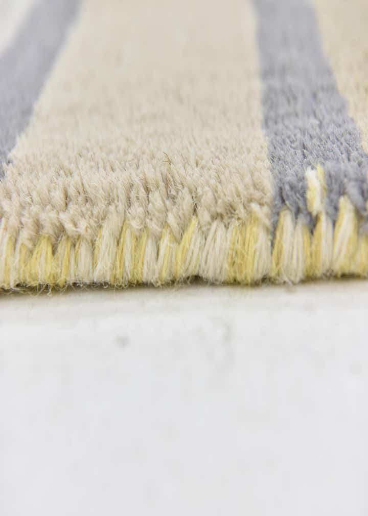 2' 8 x 4' 10 Luna Wool Rug