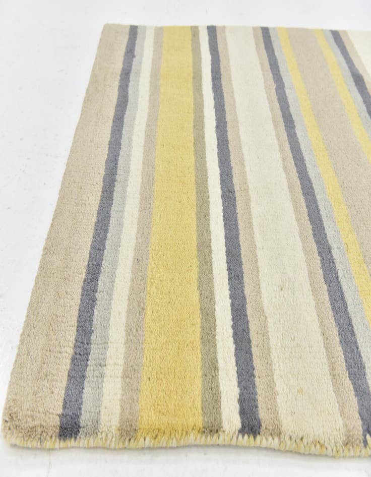 Detail image of 2' 8 x 5' Luna Wool Rug