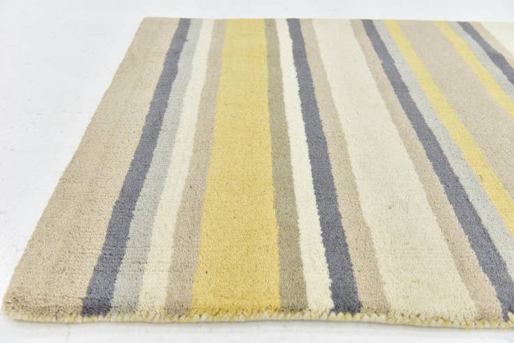 Detail image of 2' 8 x 5' Luna Wool Rug