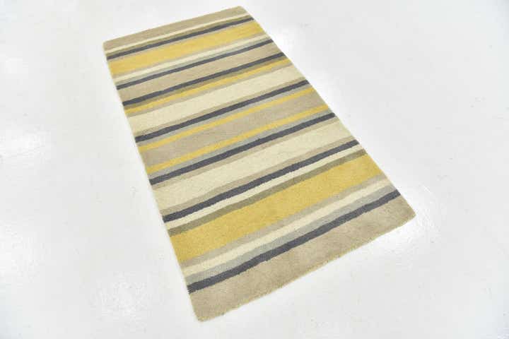 2' 8 x 4' 10 Luna Wool Rug