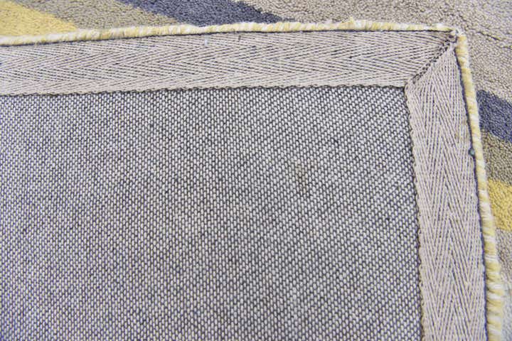 2' 8 x 4' 10 Luna Wool Rug