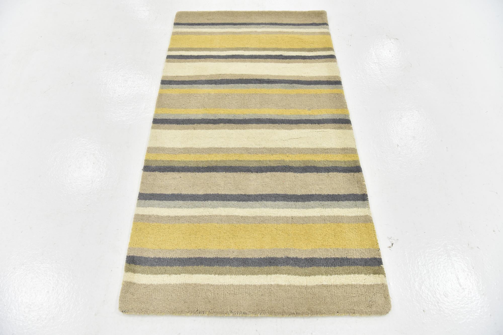 2' 8 x 5' Luna Wool Rug