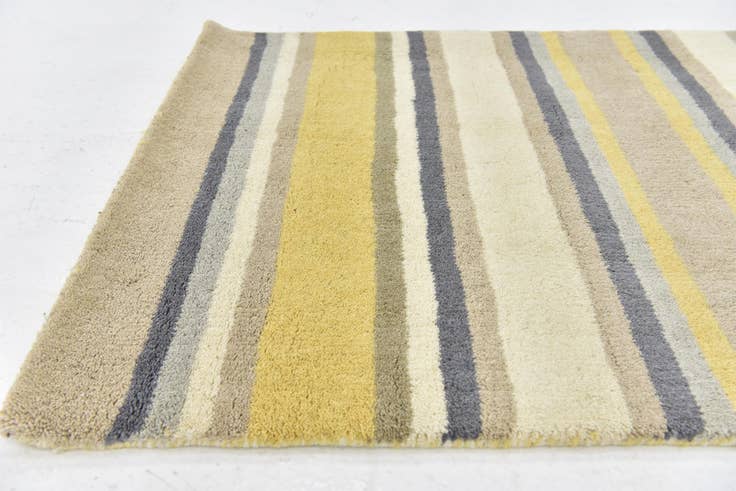 Detail image of 2' 8 x 5' Luna Wool Rug