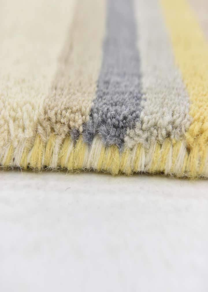2' 8 x 5' Luna Wool Rug