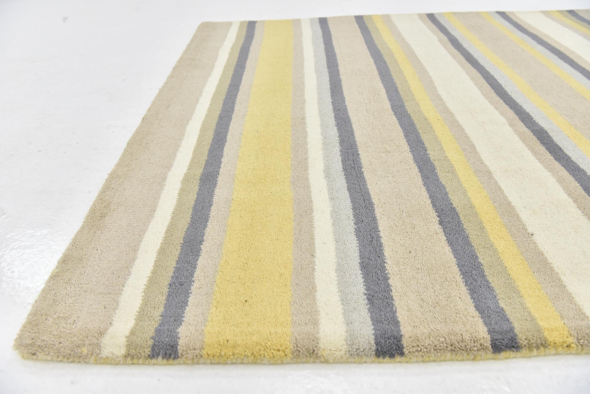 4' x 5' 8 Luna Wool Rug