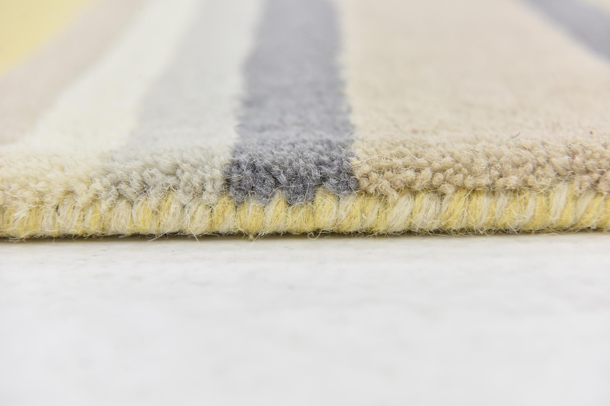 4' x 5' 8 Luna Wool Rug