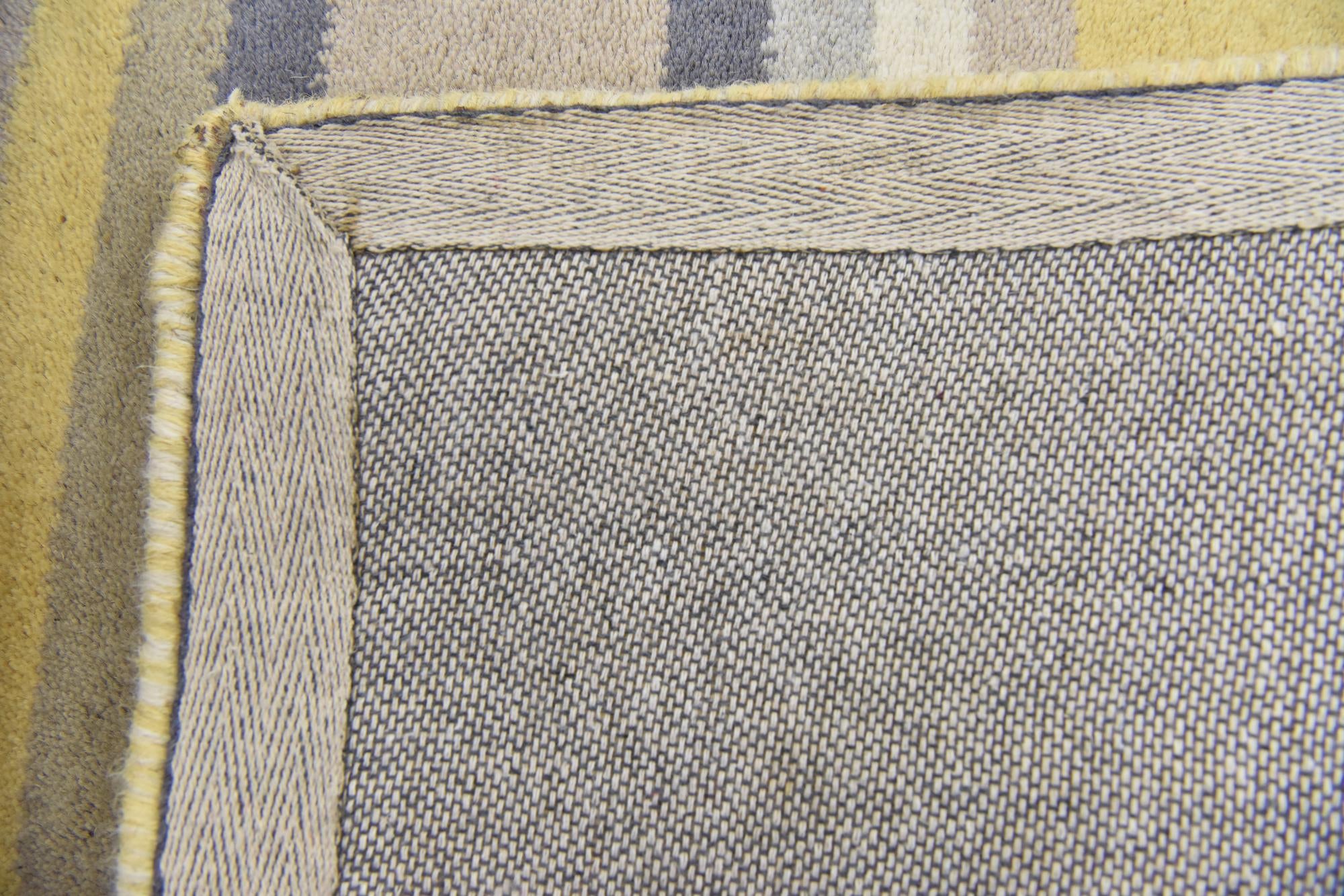 4' x 5' 8 Luna Wool Rug