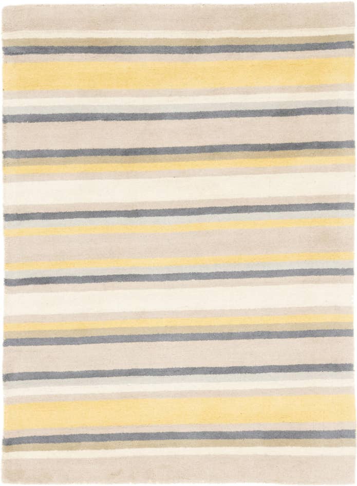 Detail image of 4' x 5' 6 Luna Wool Rug