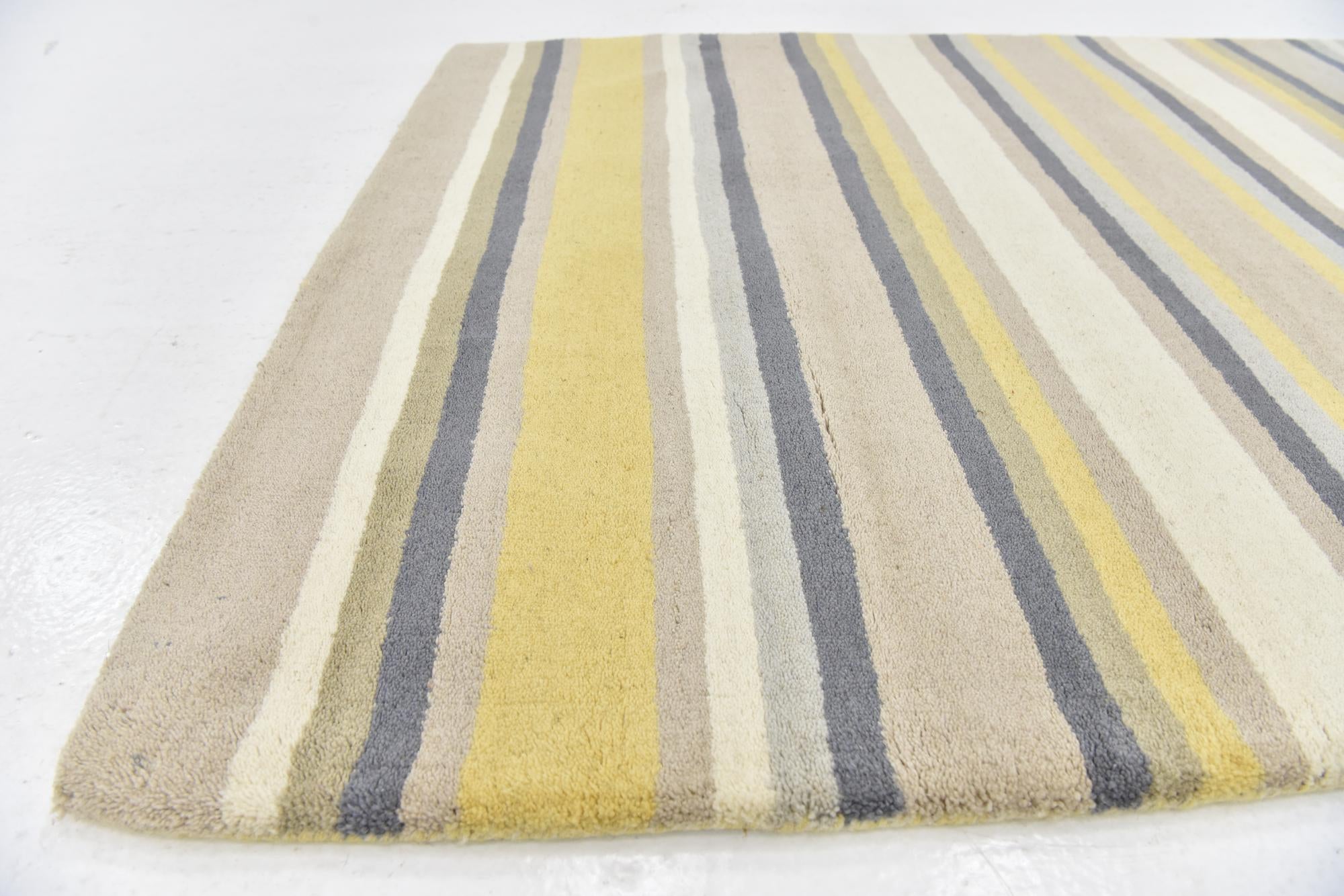 4' x 5' 6 Luna Wool Rug
