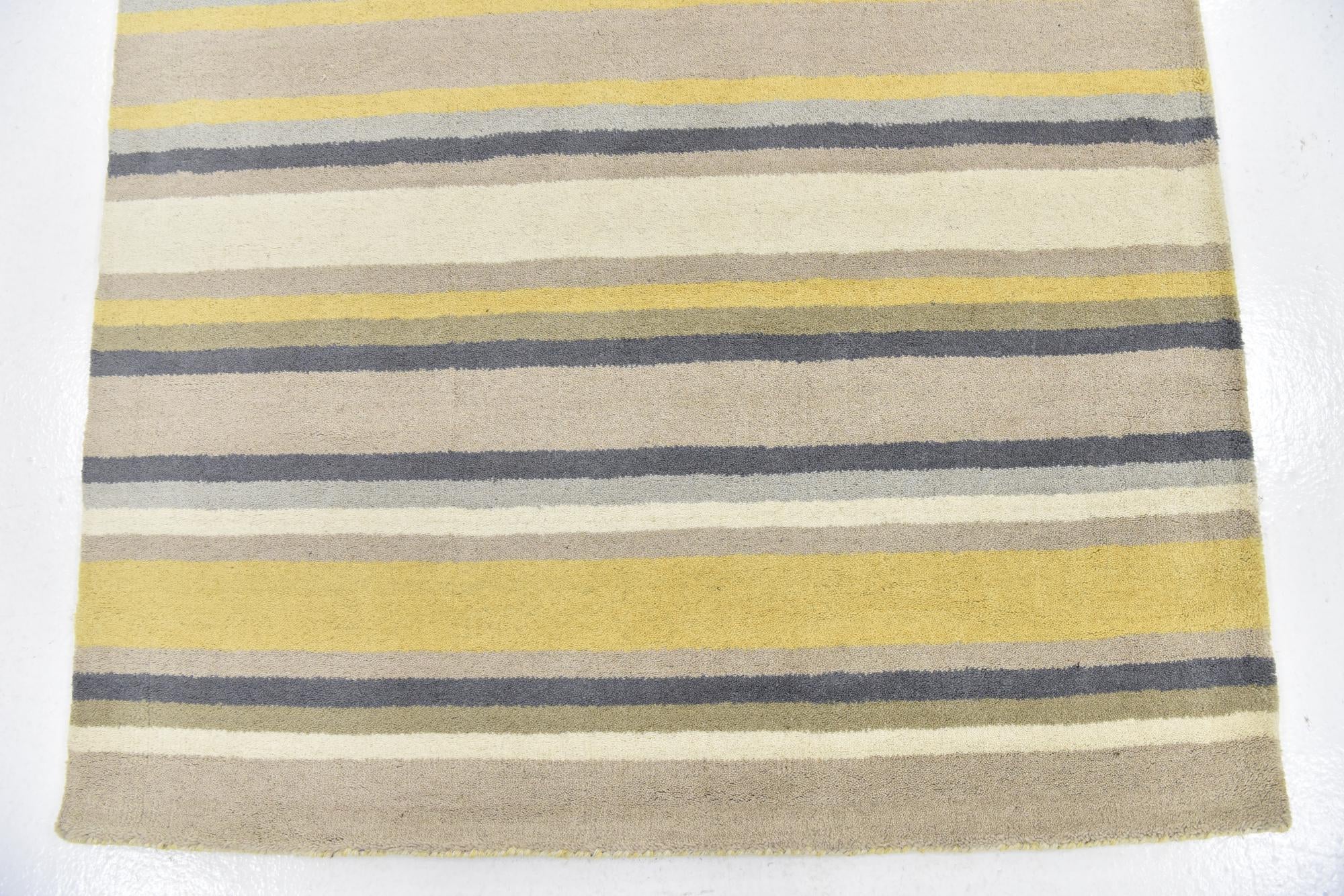 4' x 5' 6 Luna Wool Rug