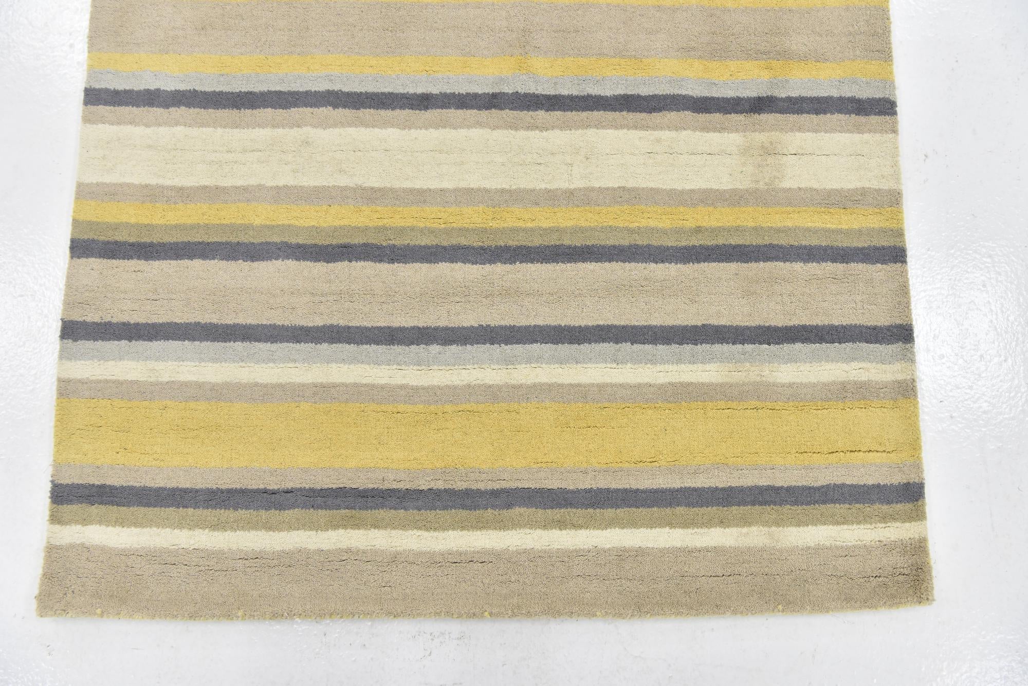 4' x 5' 6 Luna Wool Rug