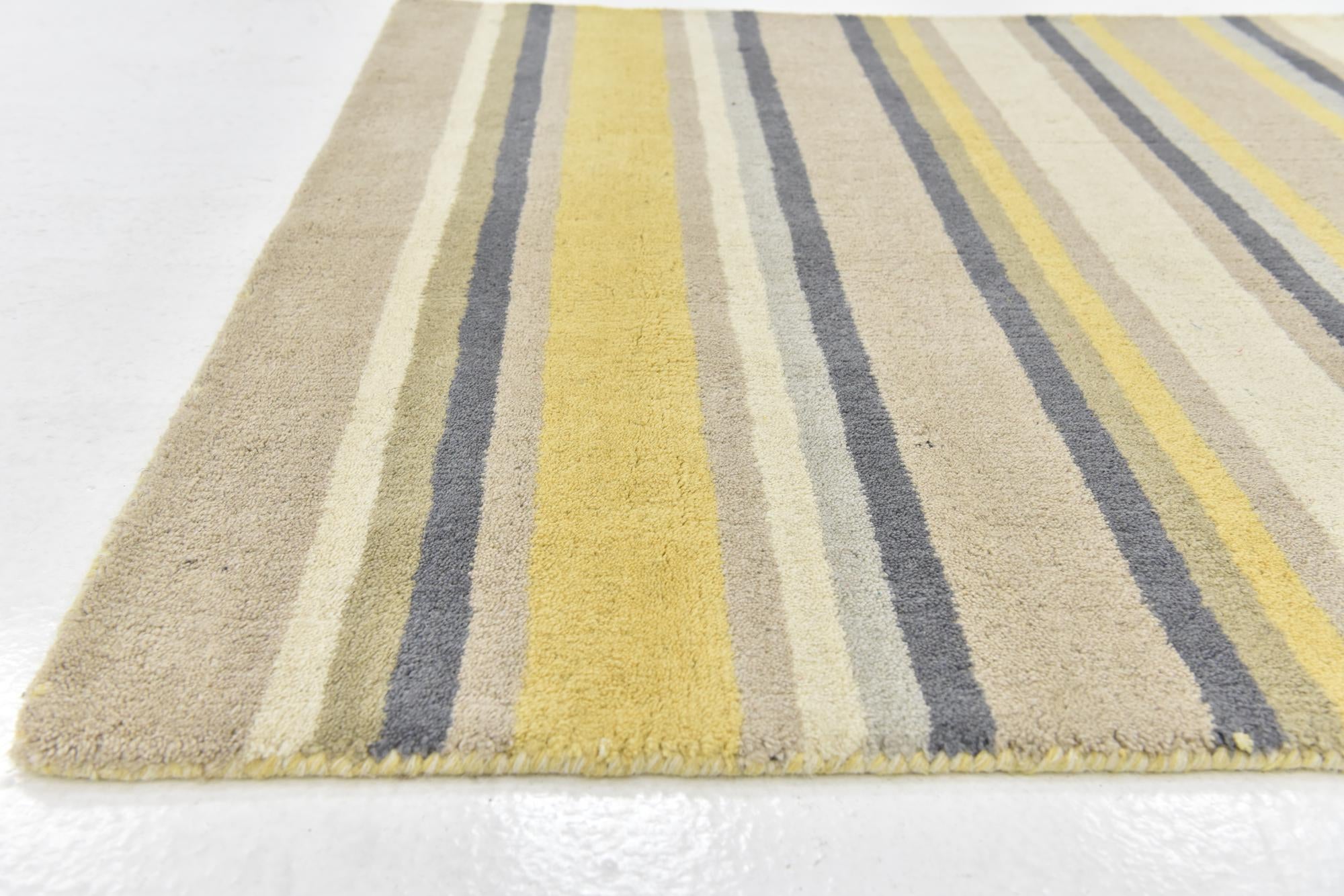 4' x 5' 7 Luna Wool Rug