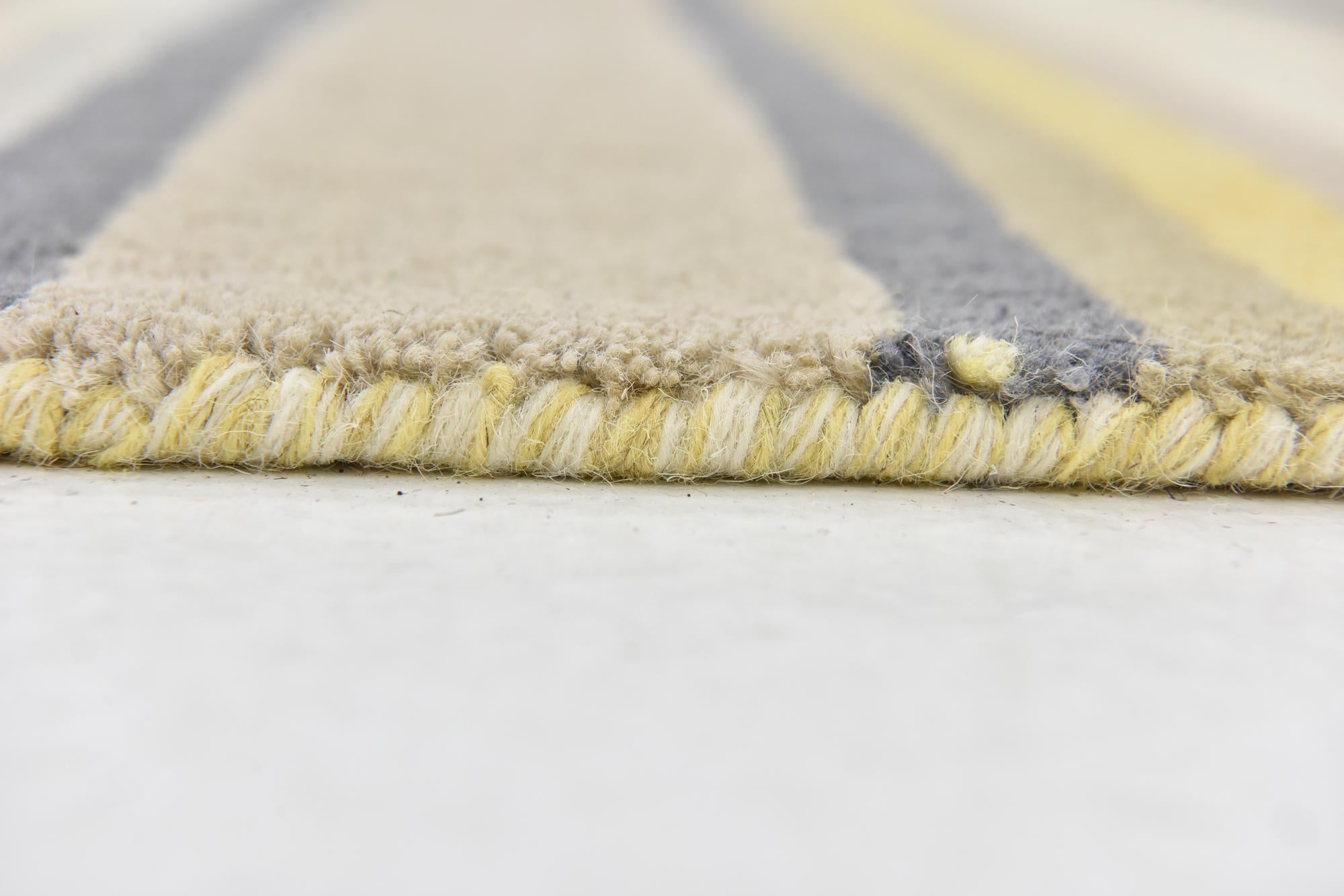 4' x 5' 7 Luna Wool Rug