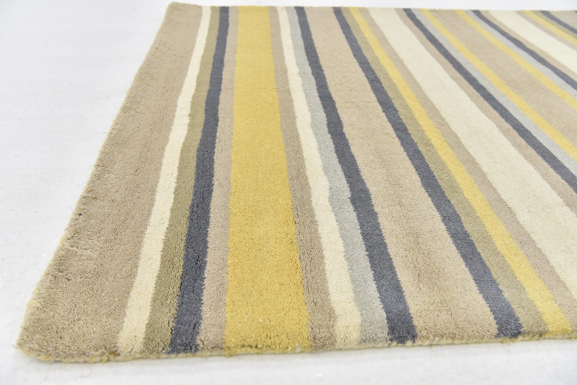 4' x 5' 7 Luna Wool Rug