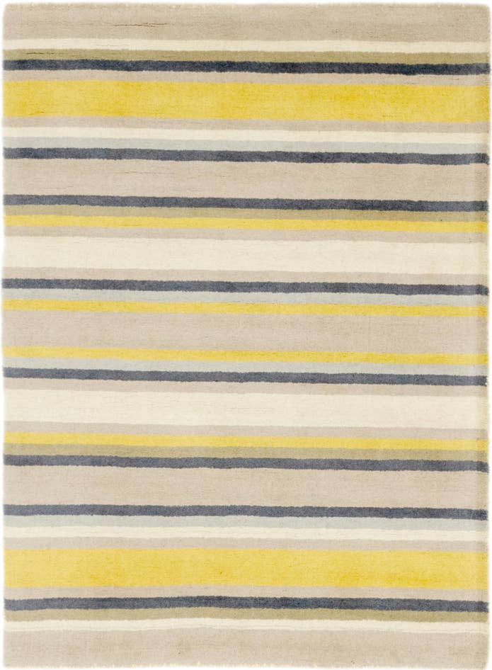 Detail image of 4' x 5' Luna Wool Rug