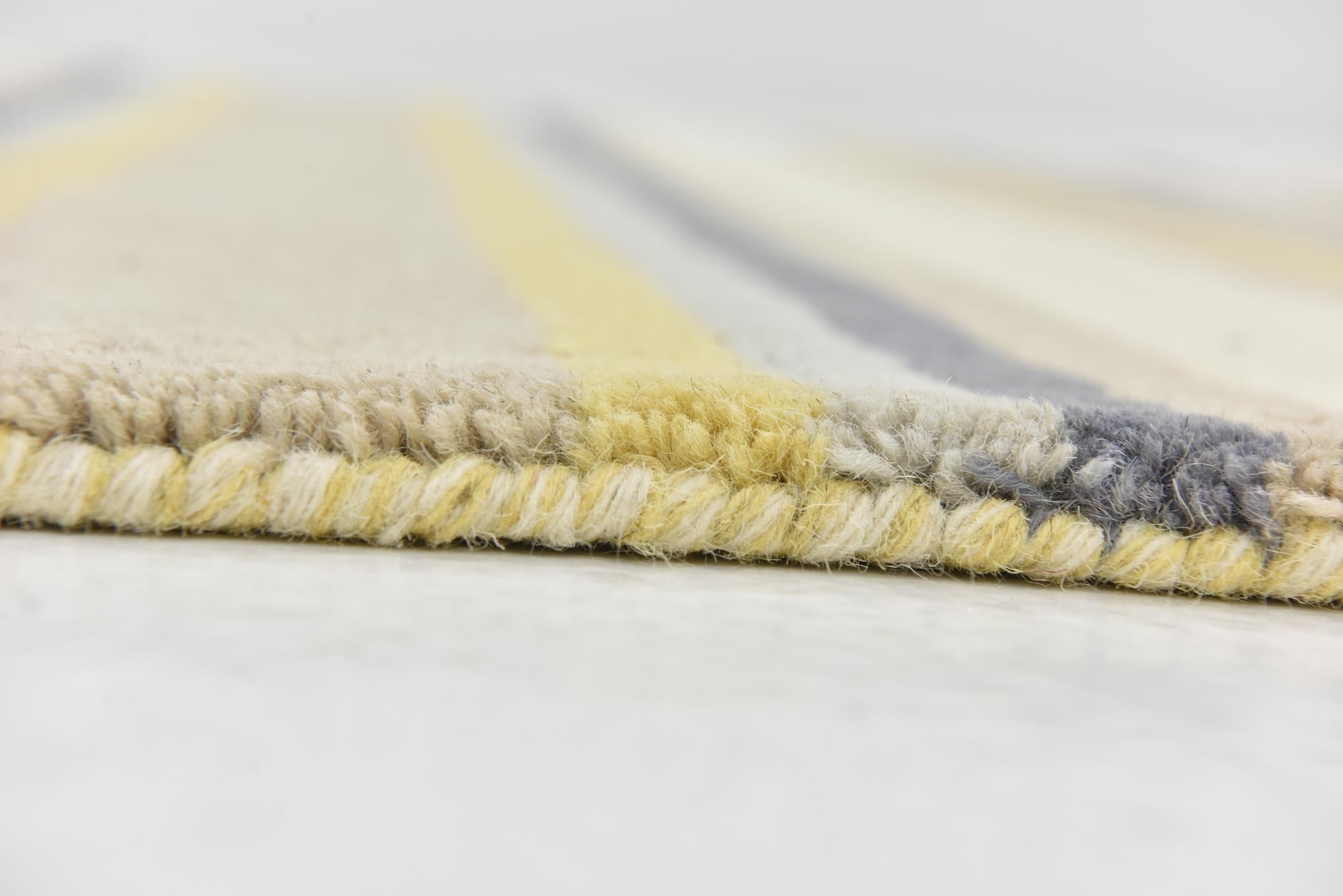 4' x 5' 7 Luna Wool Rug
