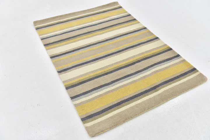 4' x 5' 7 Luna Wool Rug