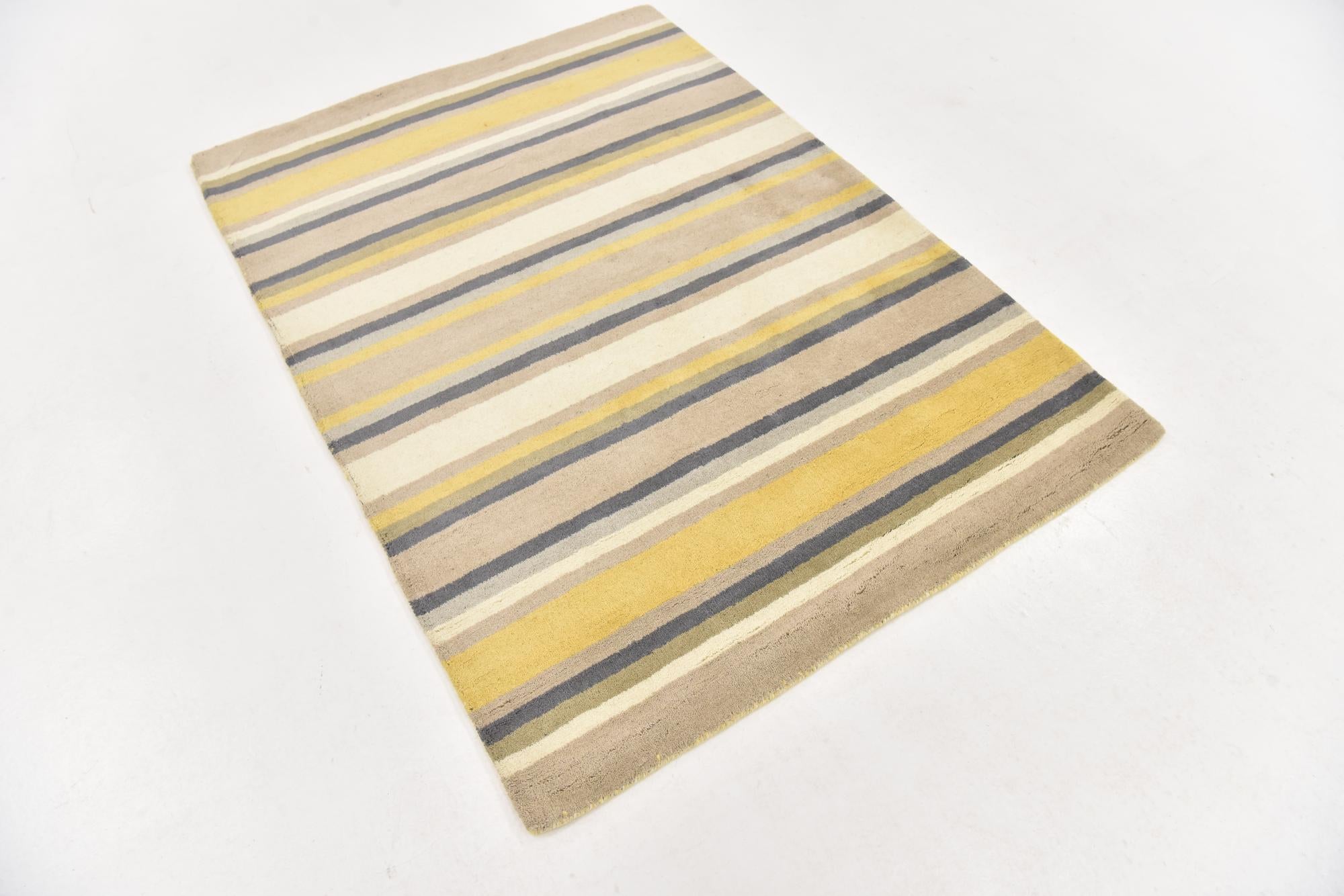 4' x 5' 6 Luna Wool Rug
