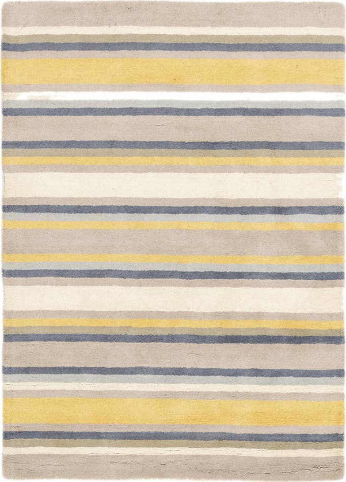 Detail image of 4' x 5' 6 Luna Wool Rug