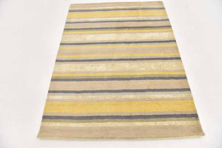 4' x 5' 6 Luna Wool Rug