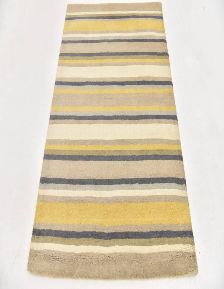 Detail image of 4' x 5' 7 Luna Wool Rug